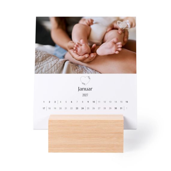 Kalender im Holzaufsteller Hochformat Kalender im Holzaufsteller Hochformat