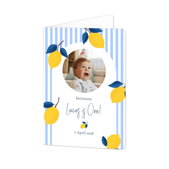 Folded Card portrait rounded corners 10 x 14,3 cm Folded Card portrait rounded corners 10 x 14,3 cm