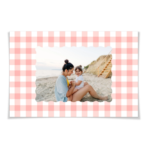 Scalloped Gingham Frame Scalloped Gingham Frame