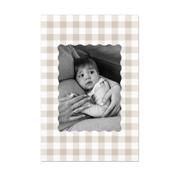Scalloped Gingham Frame Scalloped Gingham Frame