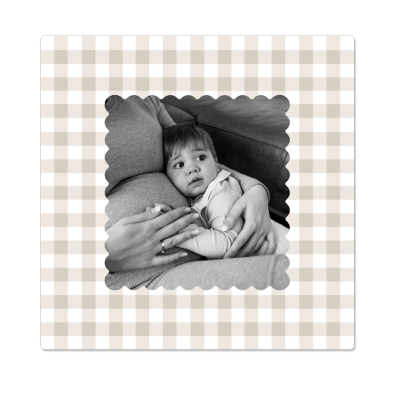 Scalloped Gingham Frame Scalloped Gingham Frame