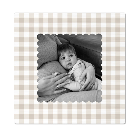 Scalloped Gingham Frame Scalloped Gingham Frame