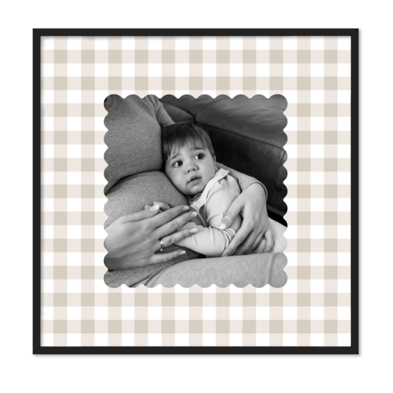 Scalloped Gingham Frame Scalloped Gingham Frame