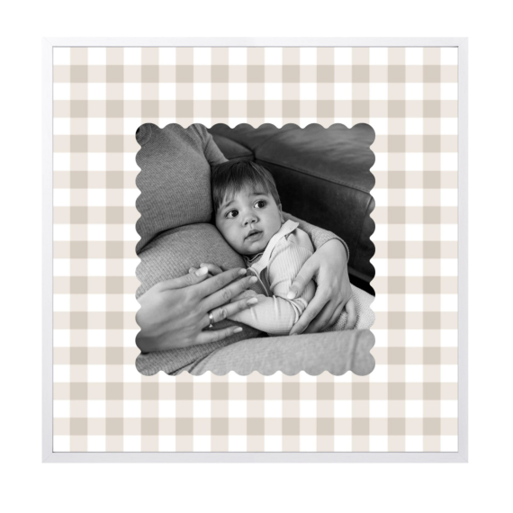 Scalloped Gingham Frame Scalloped Gingham Frame