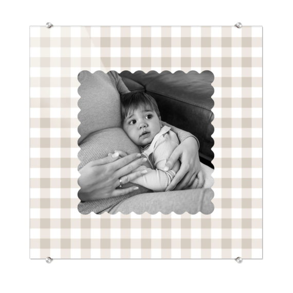 Scalloped Gingham Frame Scalloped Gingham Frame