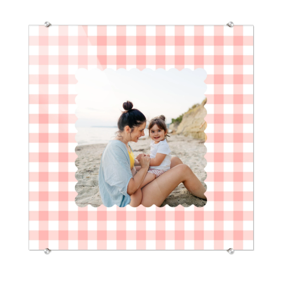 Scalloped Gingham Frame Scalloped Gingham Frame