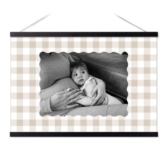 Scalloped Gingham Frame Scalloped Gingham Frame