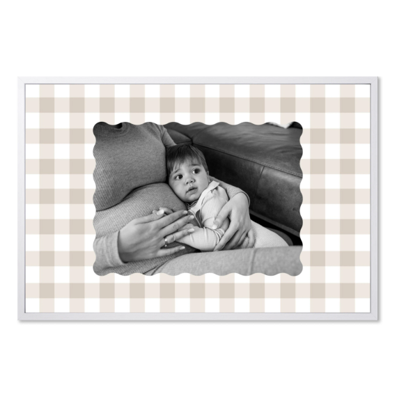 Scalloped Gingham Frame Scalloped Gingham Frame