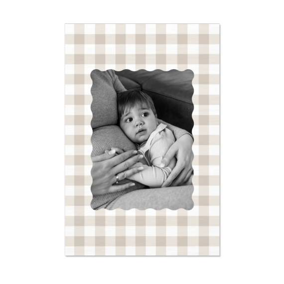 Scalloped Gingham Frame Scalloped Gingham Frame