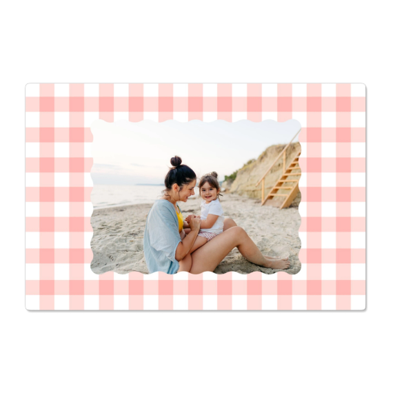 Scalloped Gingham Frame Scalloped Gingham Frame