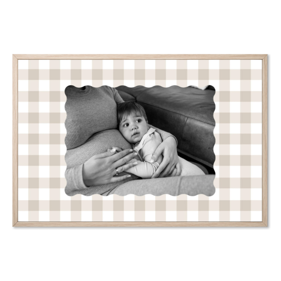 Scalloped Gingham Frame Scalloped Gingham Frame