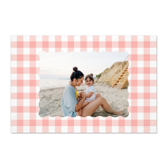 Scalloped Gingham Frame Scalloped Gingham Frame