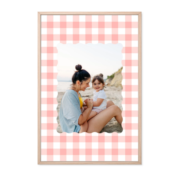 Scalloped Gingham Frame Scalloped Gingham Frame