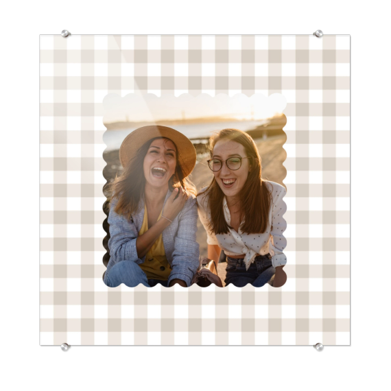 Scalloped Gingham Frame Scalloped Gingham Frame