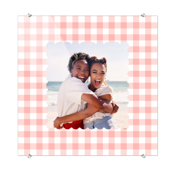 Scalloped Gingham Frame Scalloped Gingham Frame