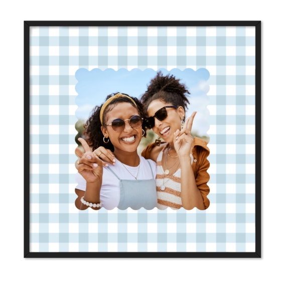 Scalloped Gingham Frame Scalloped Gingham Frame