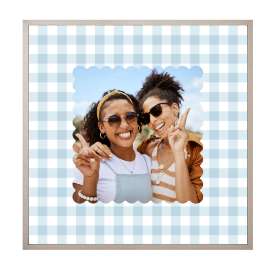 Scalloped Gingham Frame Scalloped Gingham Frame