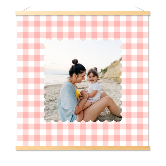 Scalloped Gingham Frame Scalloped Gingham Frame