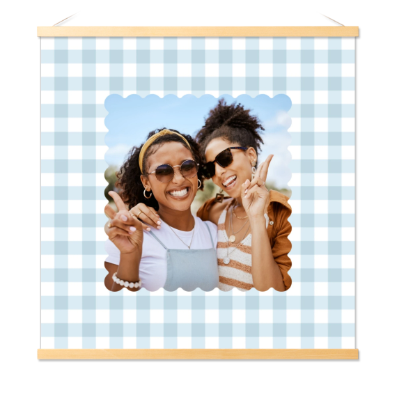 Scalloped Gingham Frame Scalloped Gingham Frame
