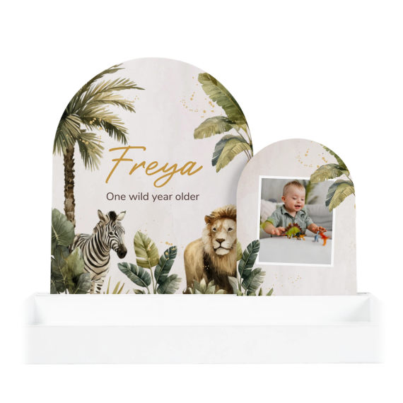 Favour display arched Favour display arched