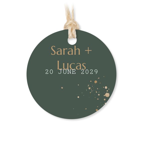 Mixed Set of Favors Burgundy with Round Labels - 18 pcs Mixed Set of Favors Burgundy with Round Labels - 18 pcs