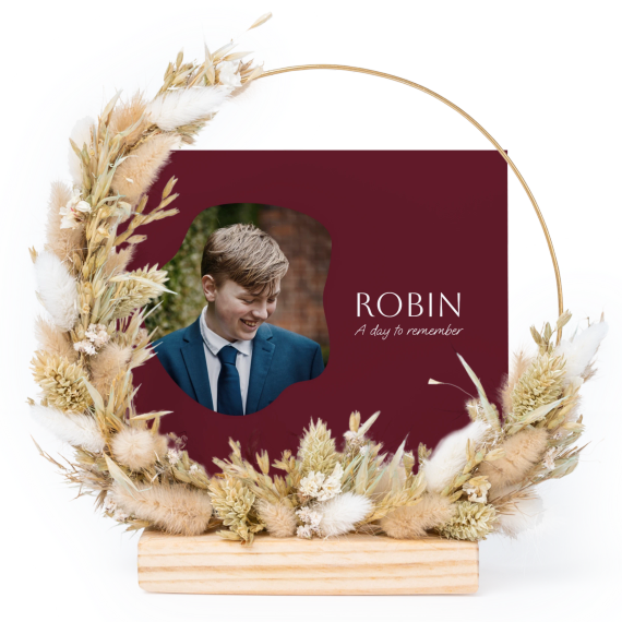 Krans av tørkede blomster beige med 13 fotokort