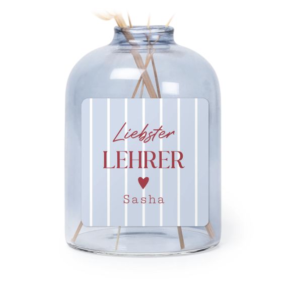 Feine Streifen - Nur Text Feine Streifen - Nur Text