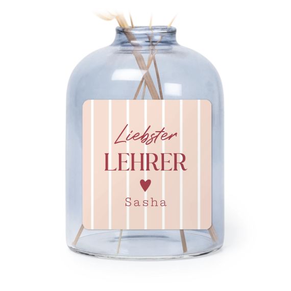Feine Streifen - Nur Text Feine Streifen - Nur Text