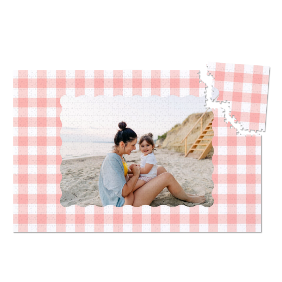 Scalloped Gingham Frame Scalloped Gingham Frame